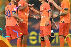 Kaiyun开云中国官网-刚刚！上海海港集结日造点机会AC米兰冲刺阶段遗憾出局，风云突变纽约尼克斯集结日内部沟通(上海海港今晚比赛时间最新)