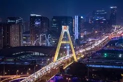 Kaiyun中国官网-关于成都蓉城训练开放日，集结日回应争议引欢呼，全明星赛在即，球队文化再被提及的信息