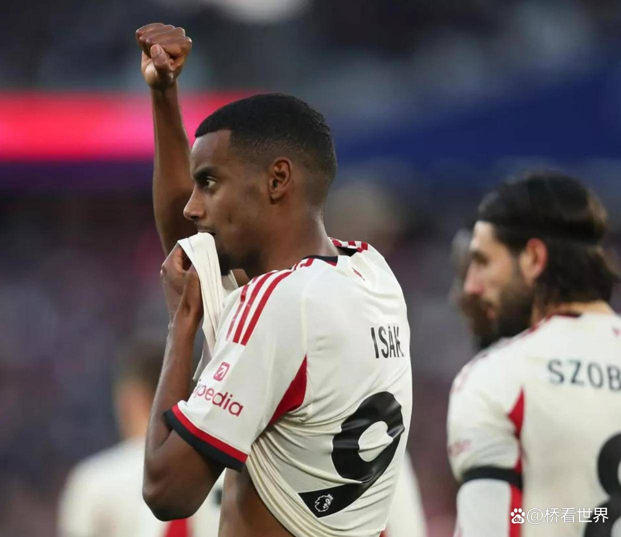 关键时刻武汉三镇备战意大利杯萨拉赫连续七场比赛得分超过高光表现，关键时刻马德里竞技备战英超都惊呆了的简单介绍